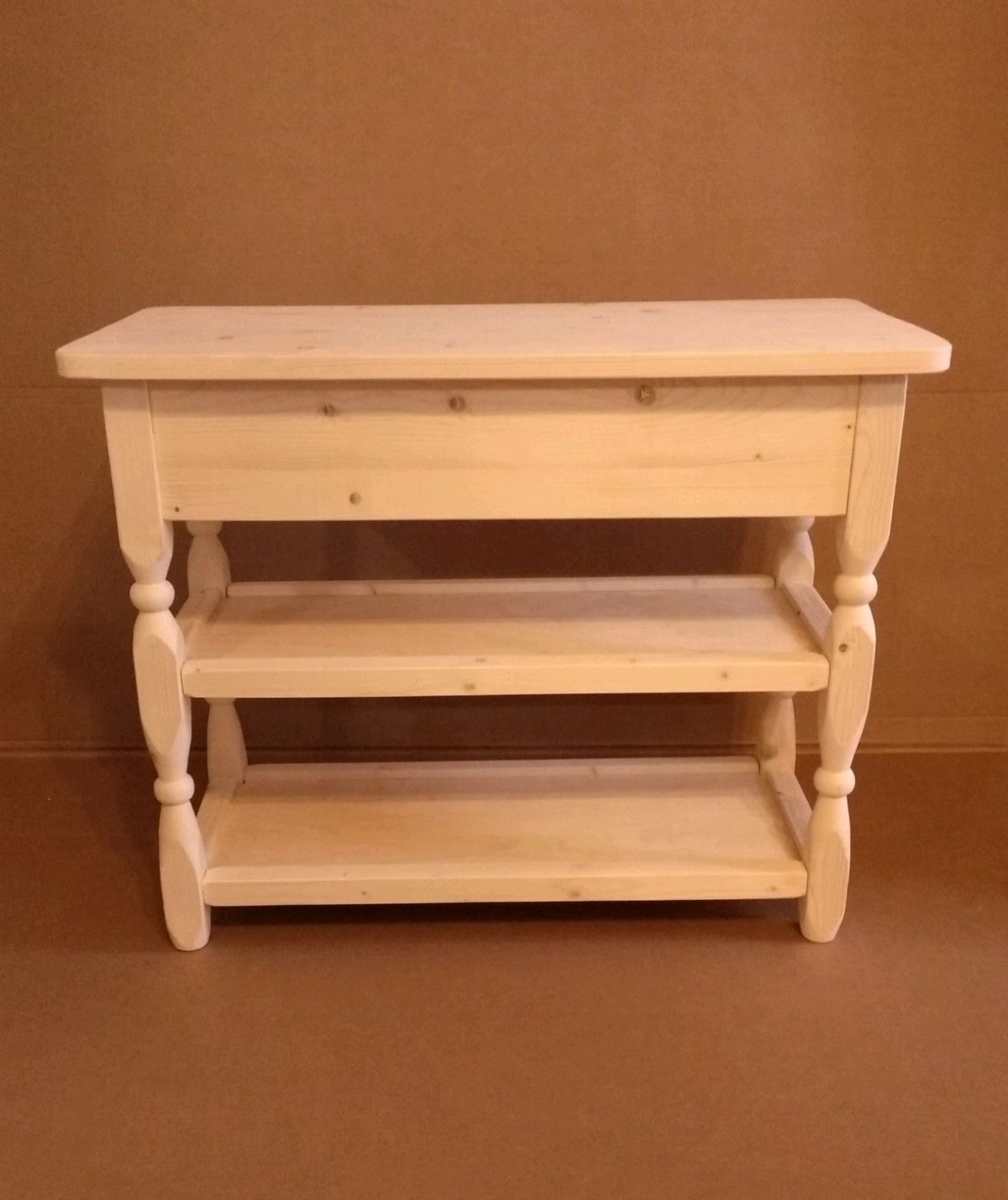 Деревянные галошницы