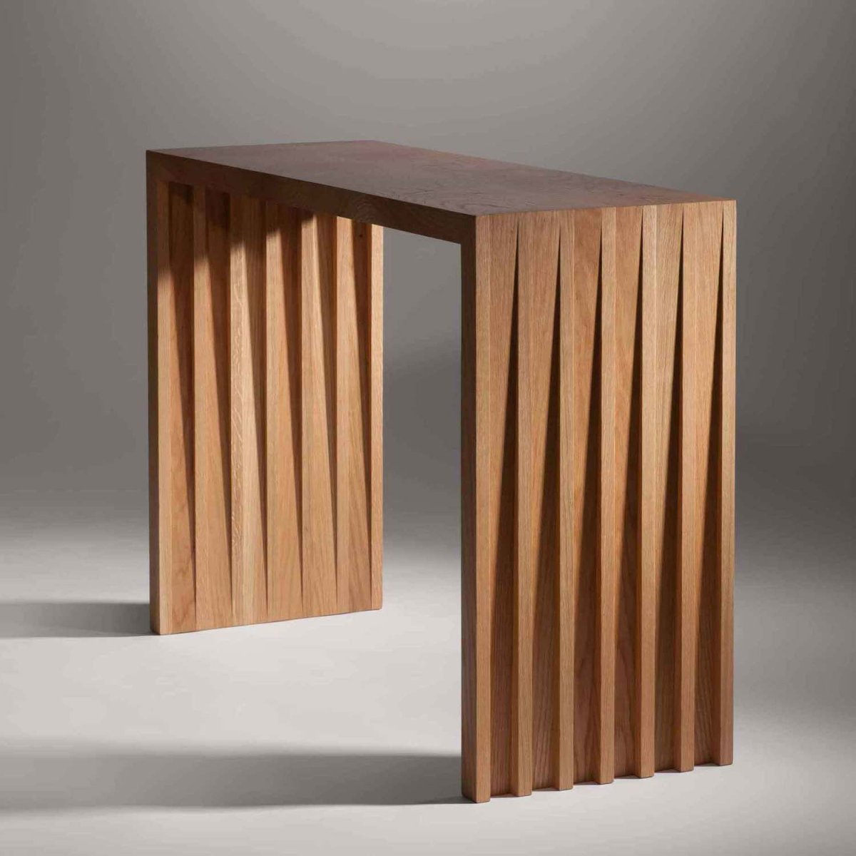 Деревянная консоль трансформер