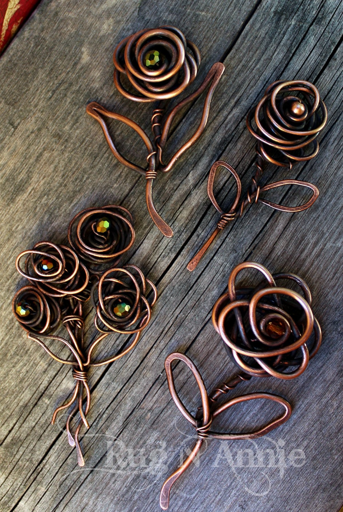 Декор из проволоки