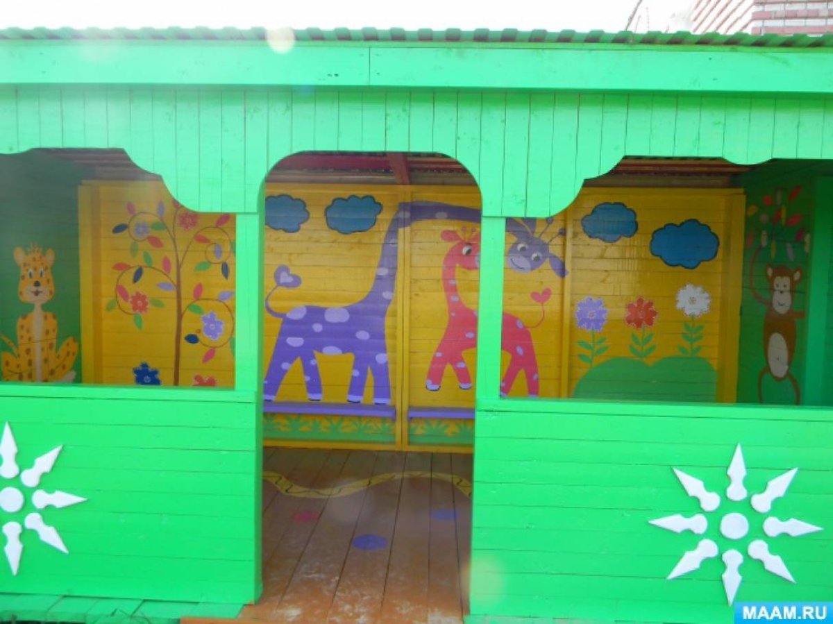 Украшение беседки в детском саду