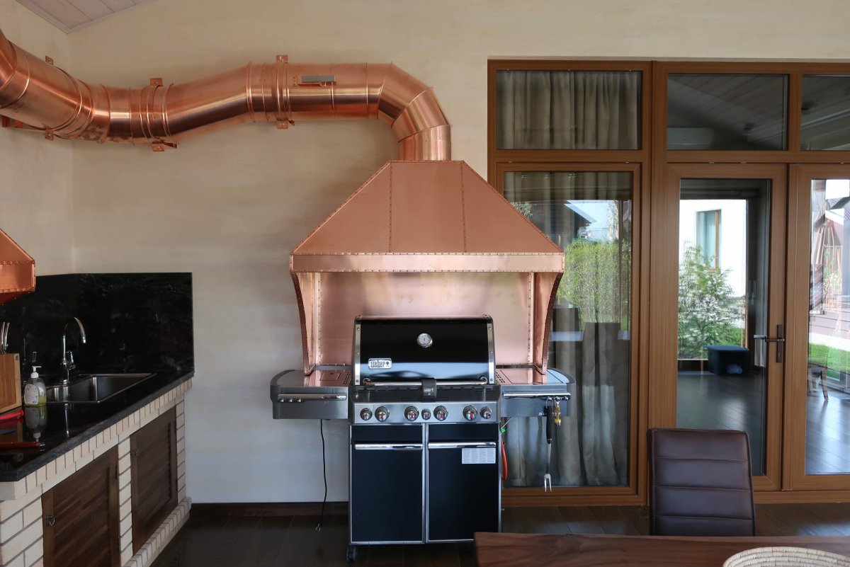 Вытяжной зонт для газового гриля