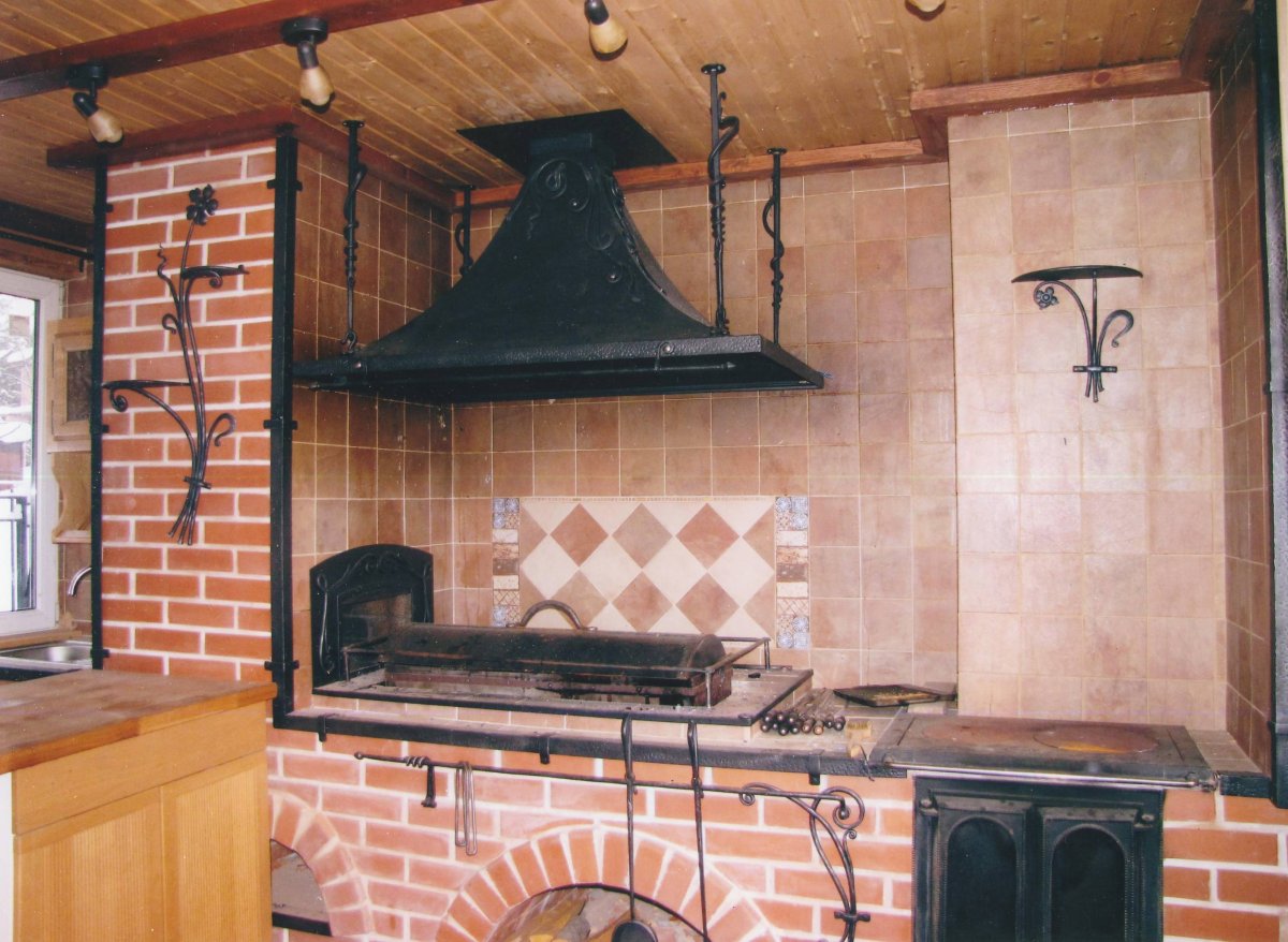 Вытяжки для барбекю и мангалов