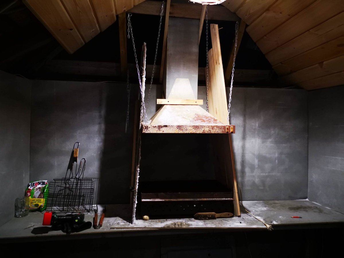 Мангал в гараже с вытяжкой