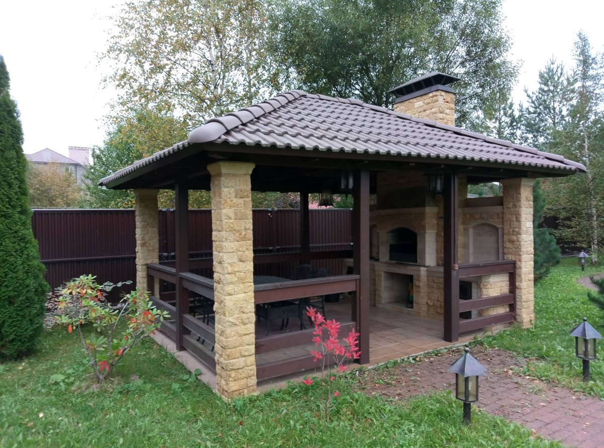Беседка 4 на 4 с мангалом