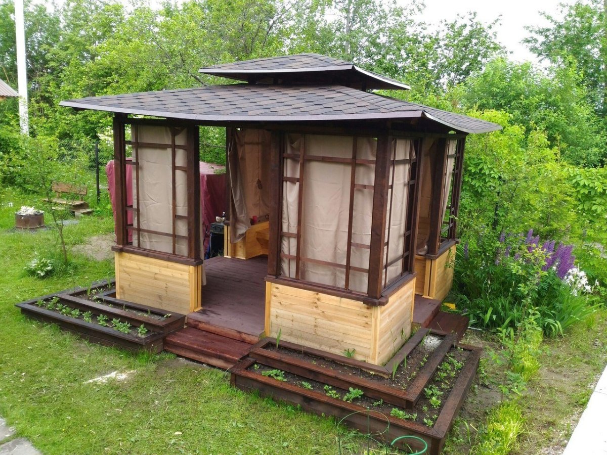 Беседка для дачи в японском стиле