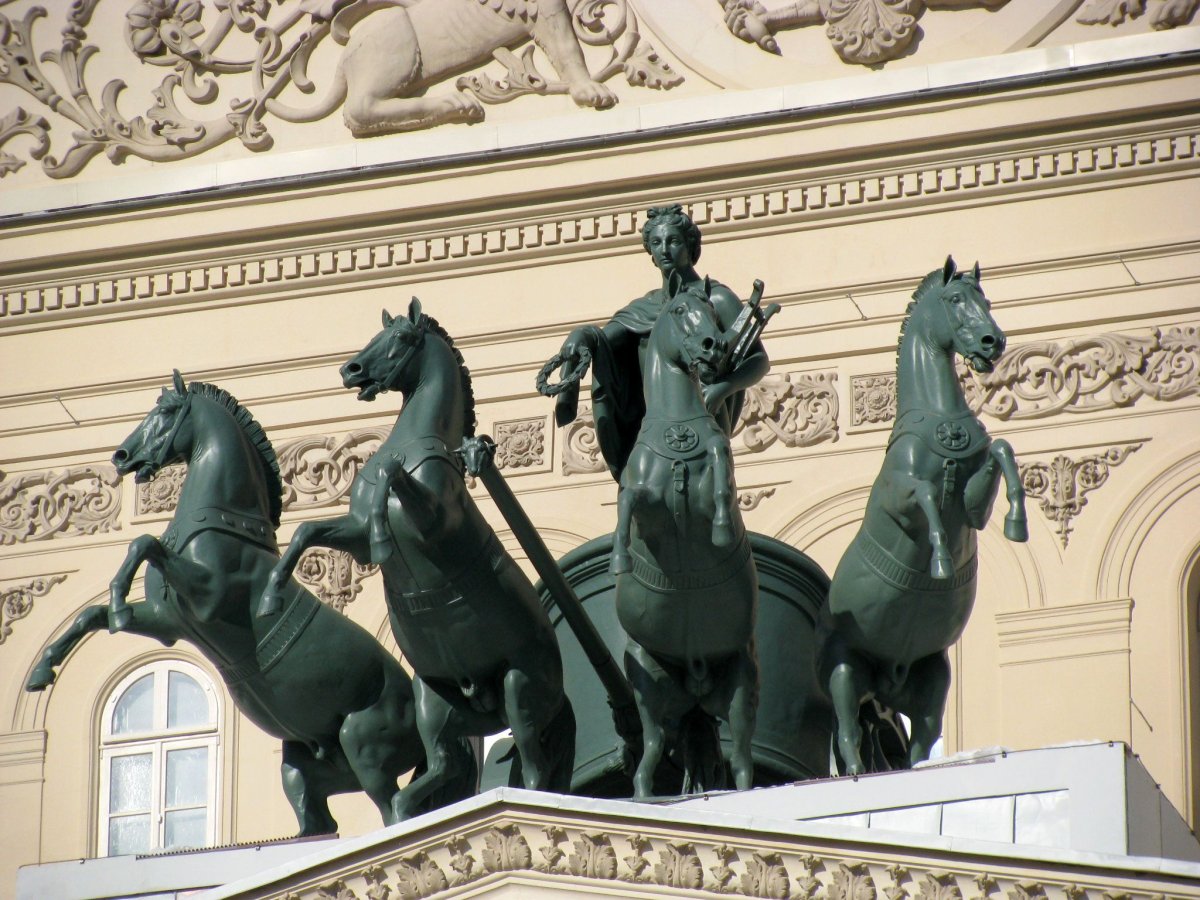 Александринский театр в Санкт-Петербурге Квадрига