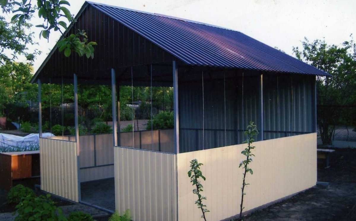 Беседка из профильной трубы