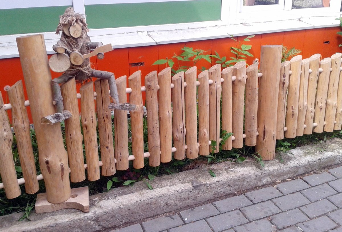 Забор декоративный деревянный