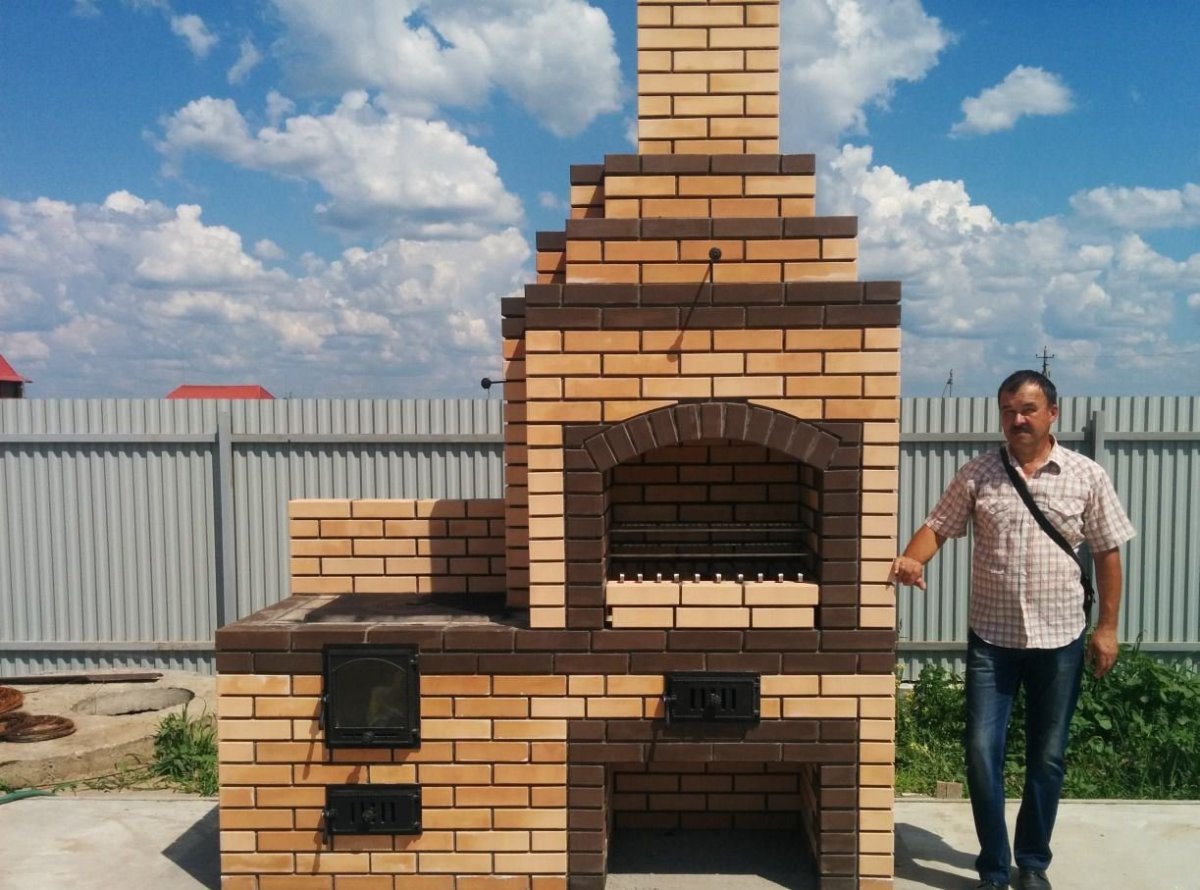 Стационарный мангал из кирпича