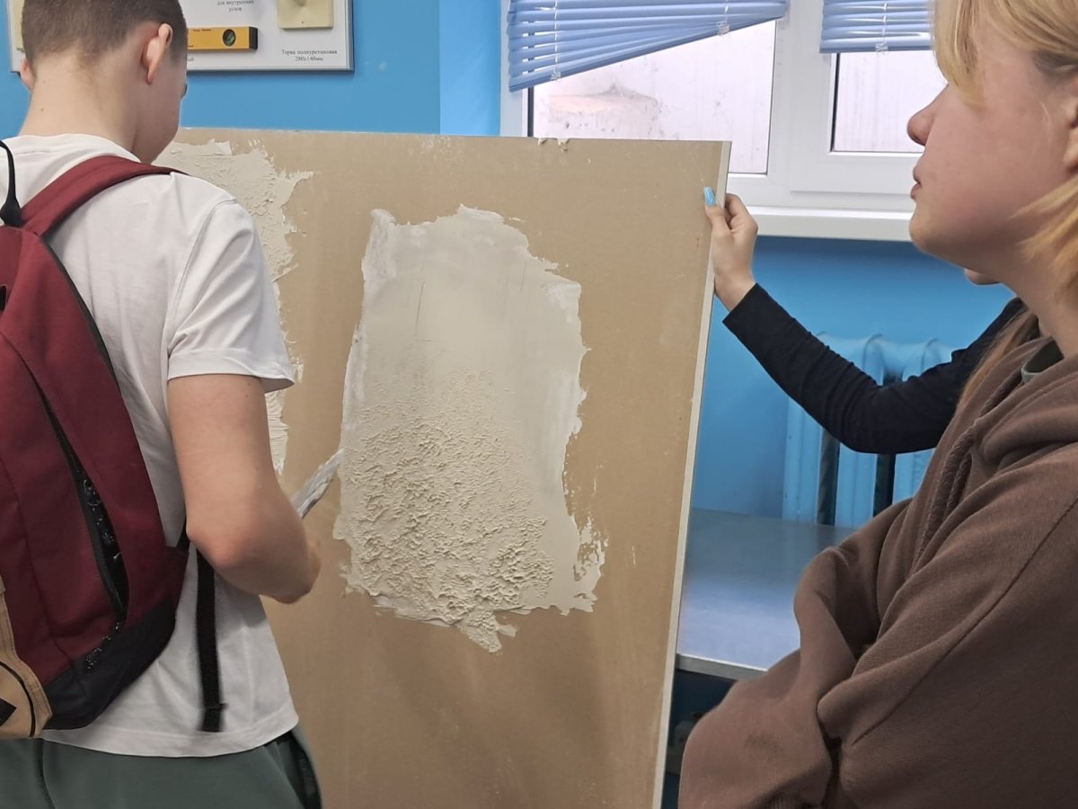 Мастер декоративной штукатурки