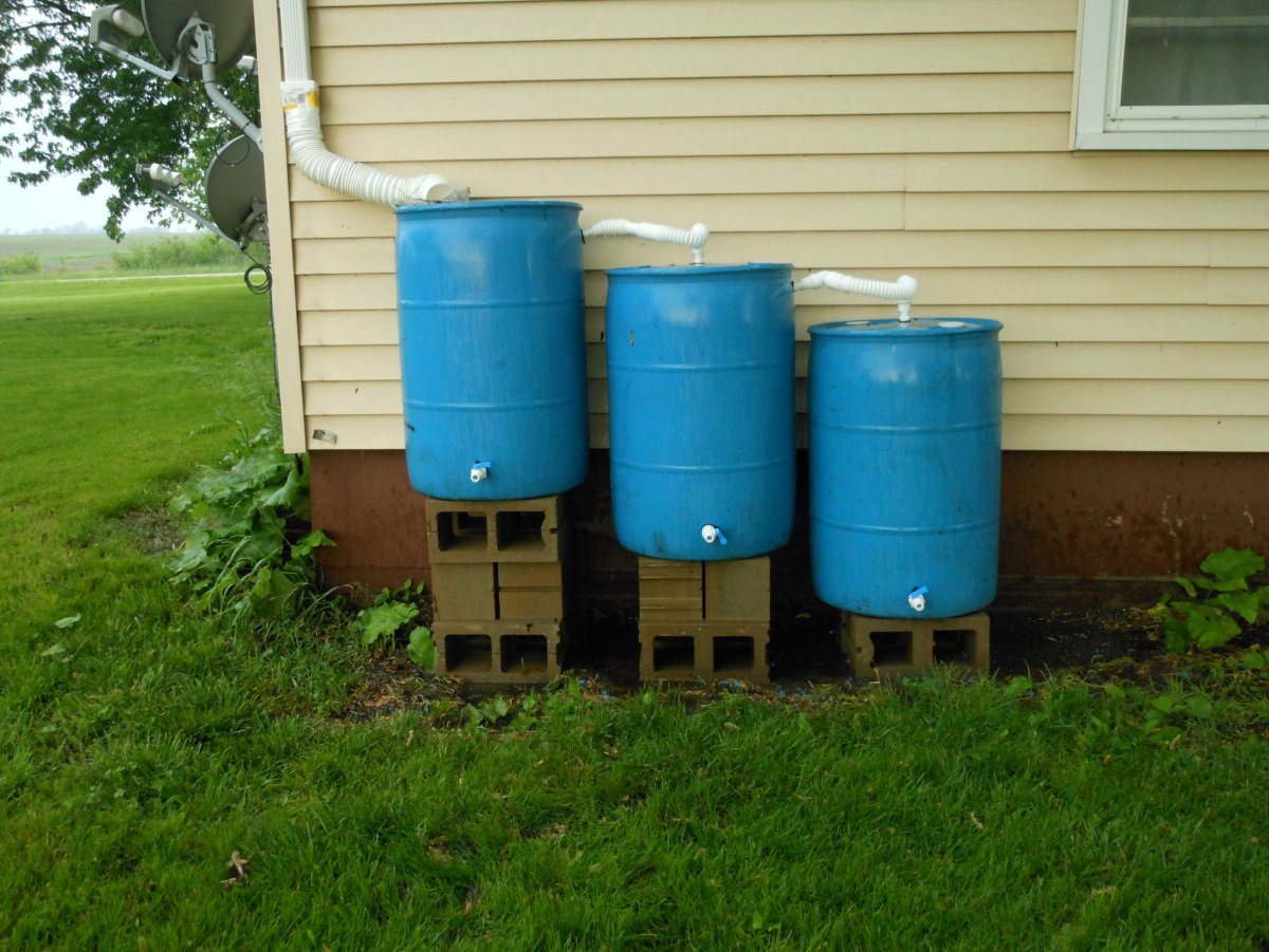 Дождевая бочка Rain Barrel 240 литров