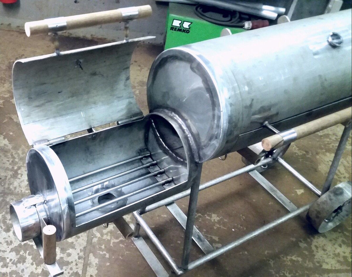 Гриль смокер из бочки