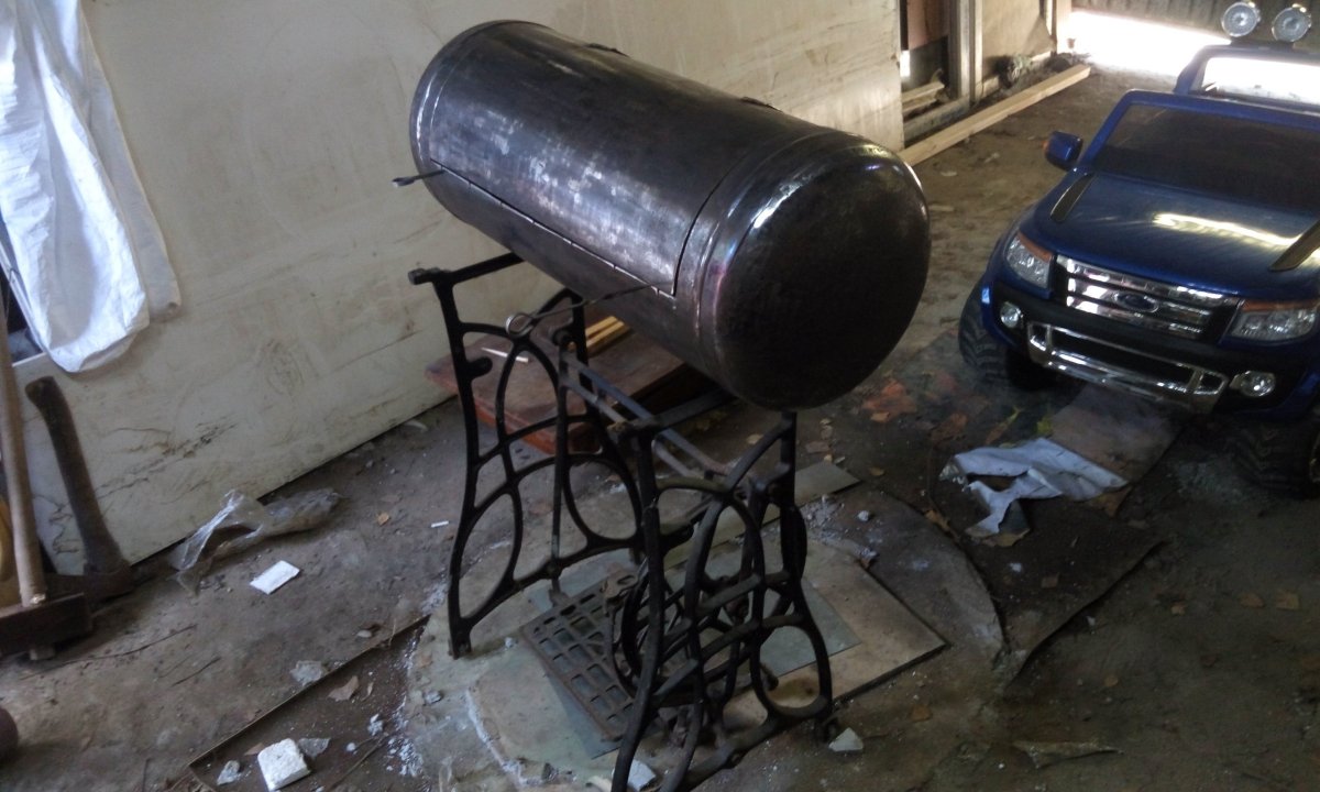 Барбекю из автомобильного газового баллона