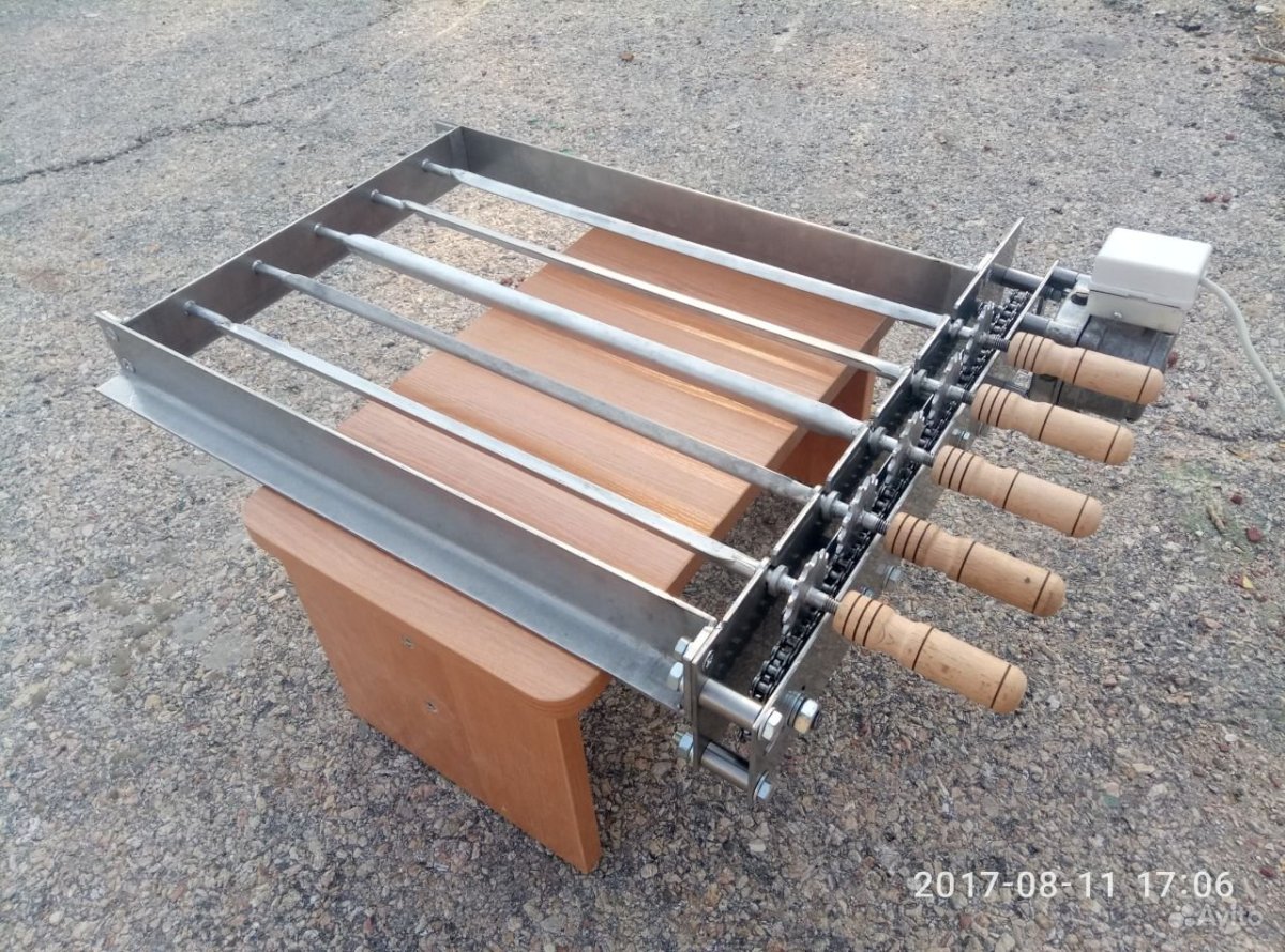 Мангал с автоматическим приводом шампуров spit Roast hw-2256b