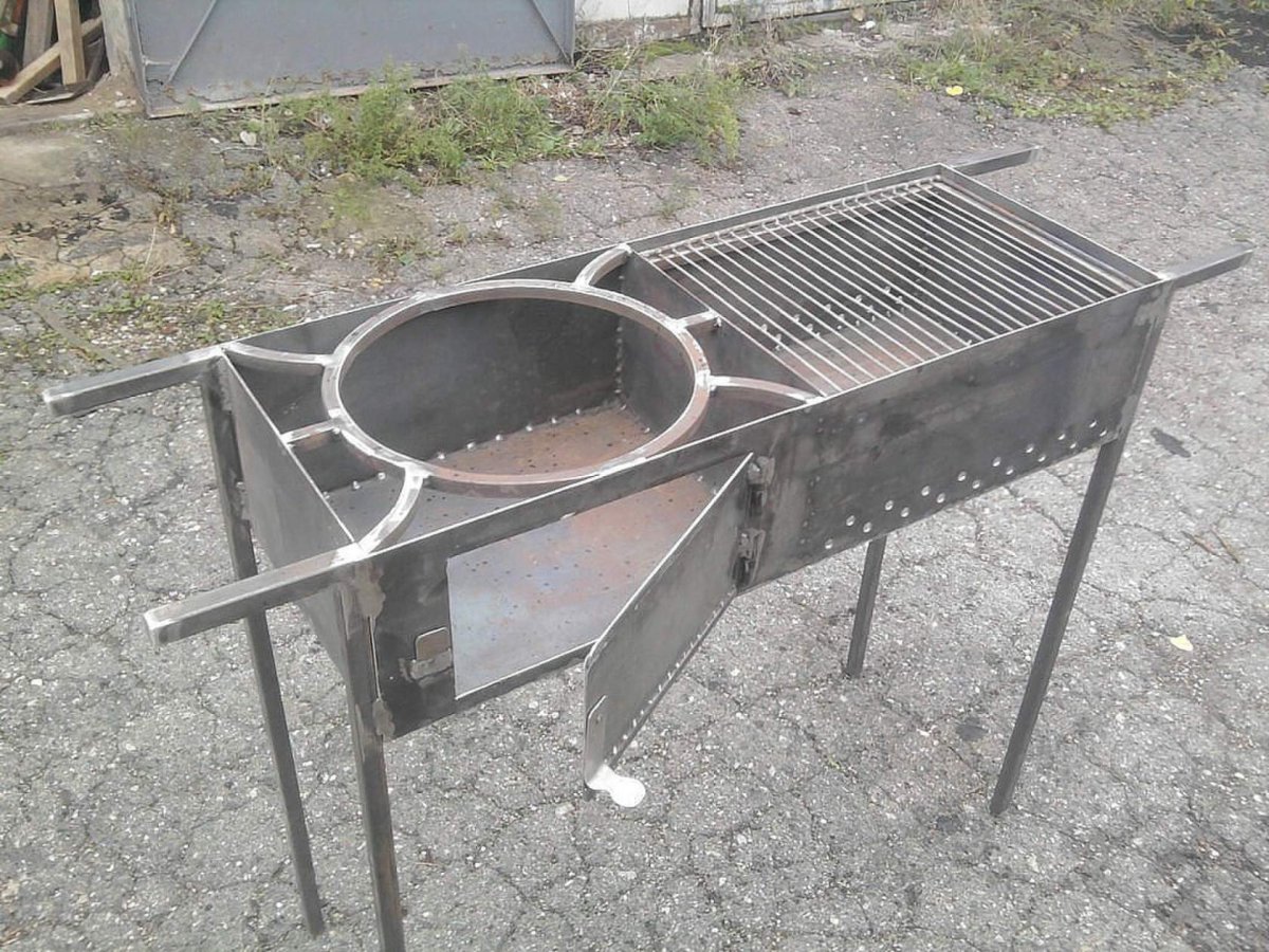 Мангал с казаном из металла