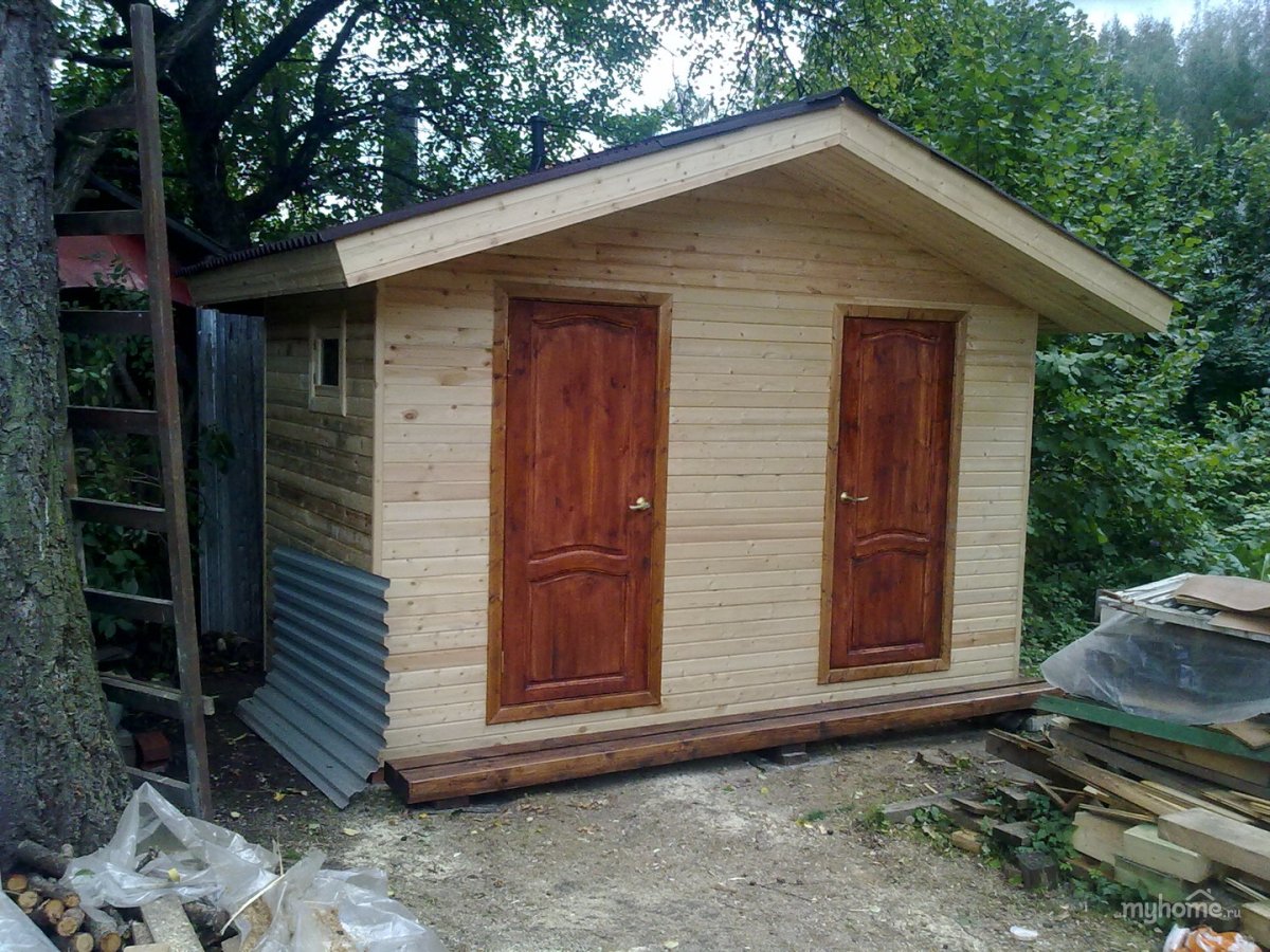 Хозблок с туалетом и душем для дачи