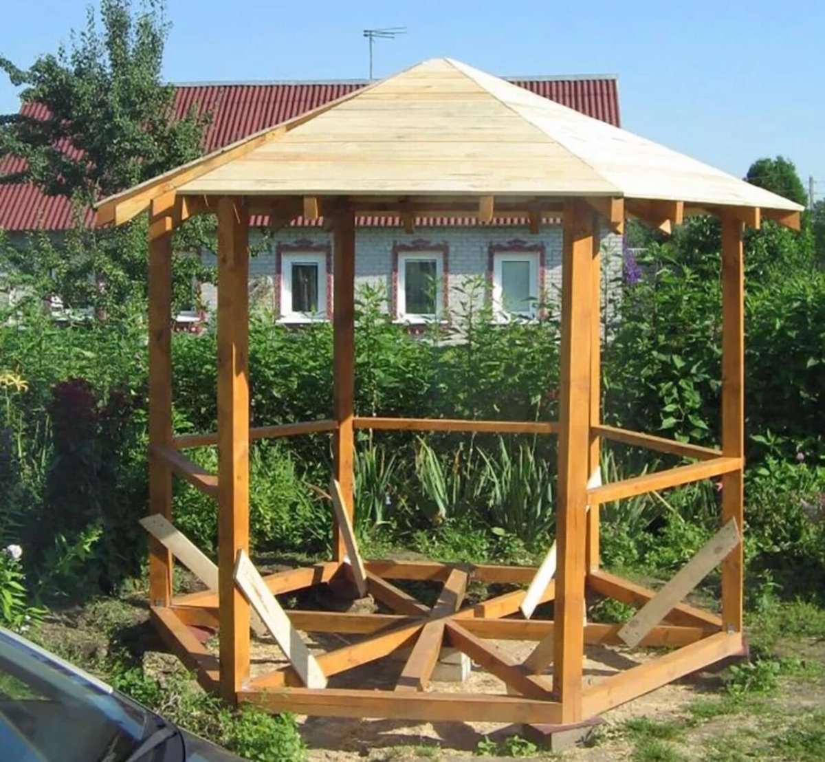 Простая беседка