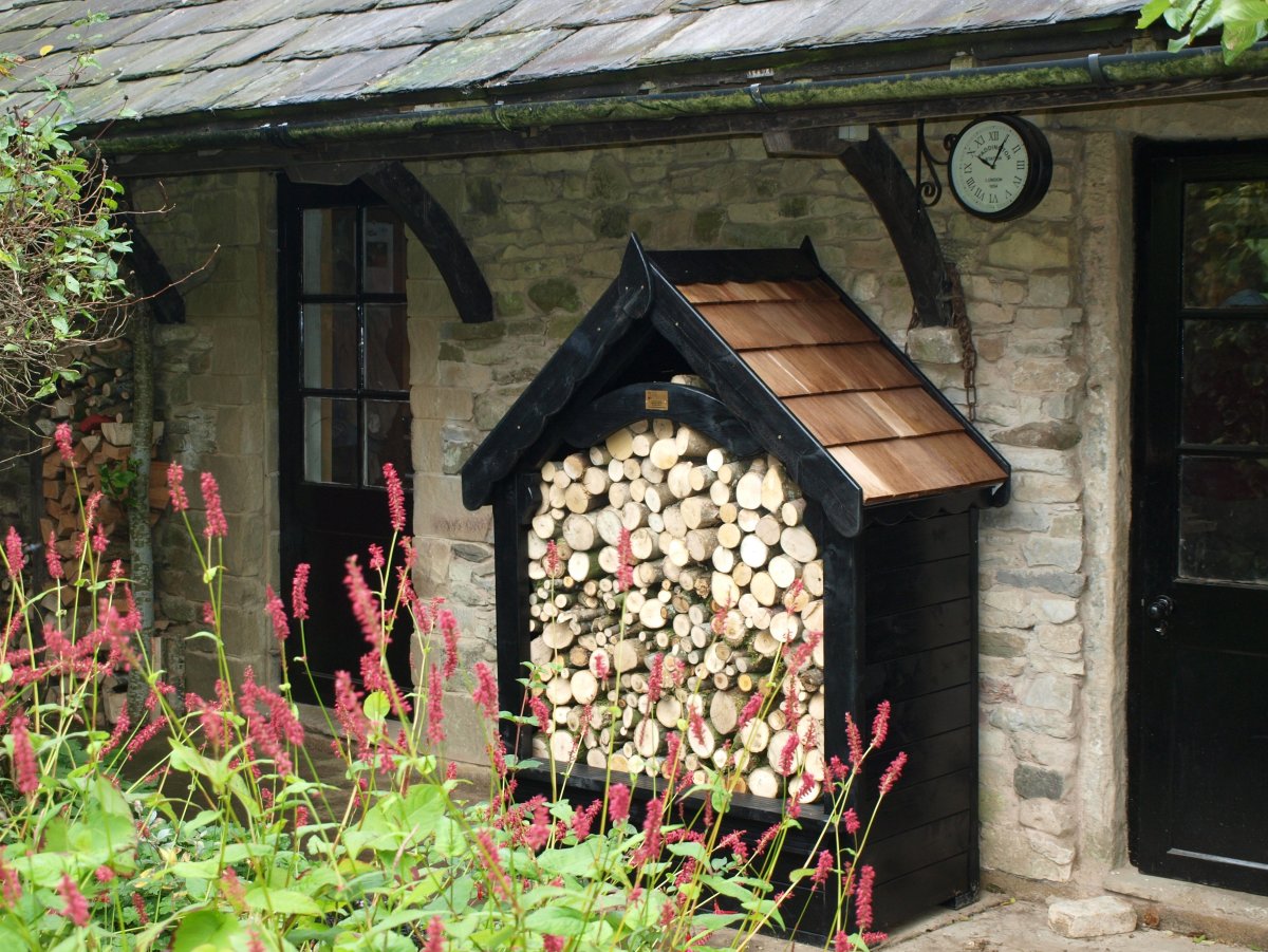 Декор старого сарая