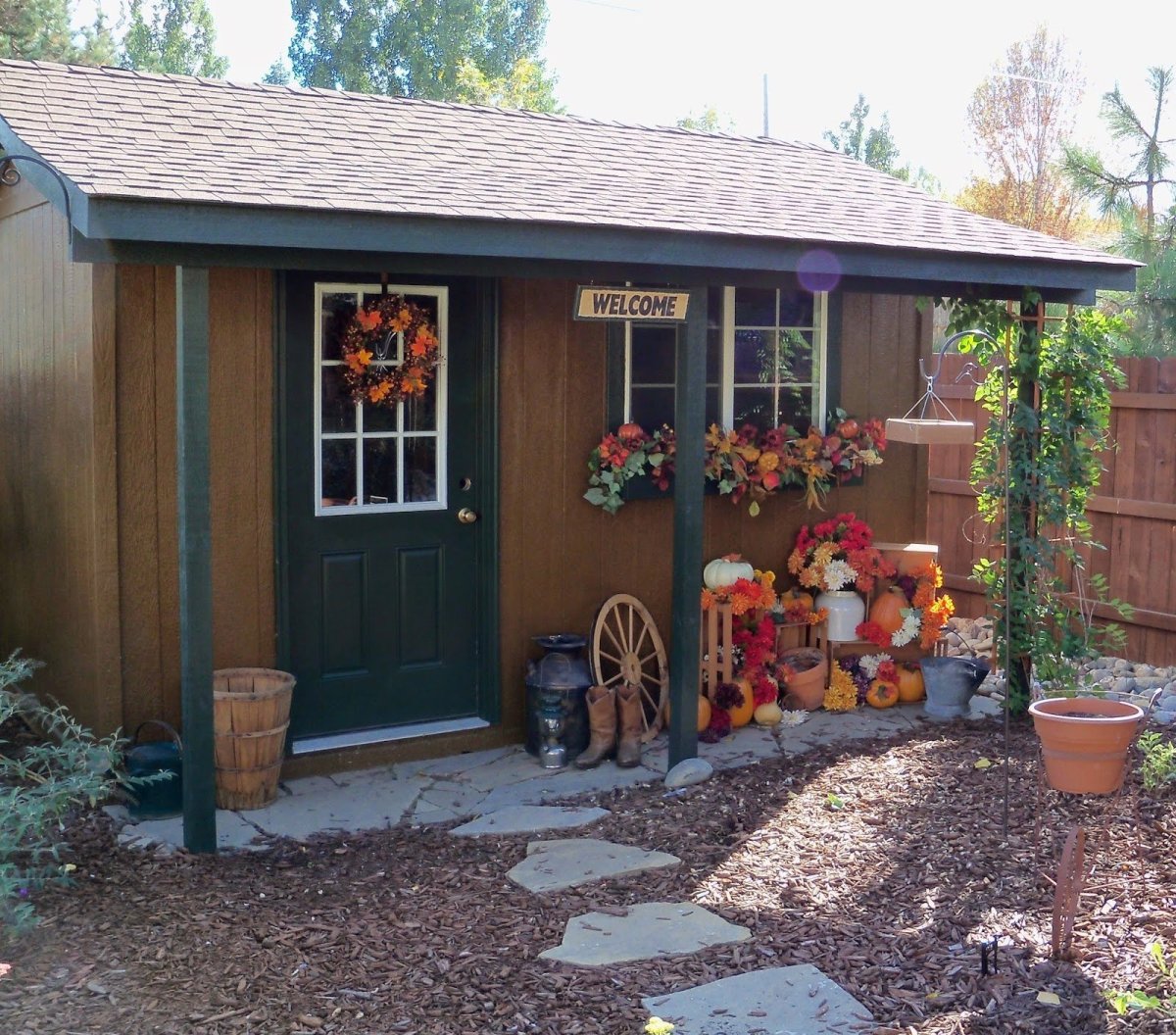 Красивый сарай