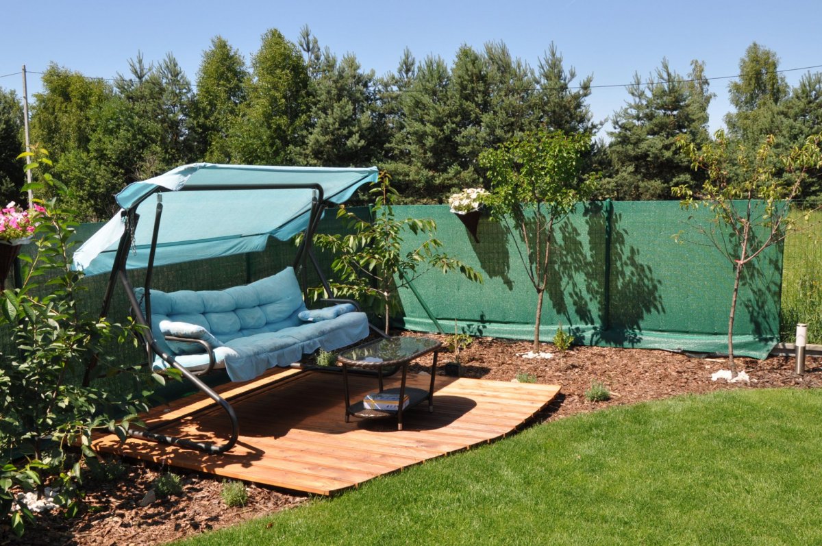 Затеняющая сетка для беседки