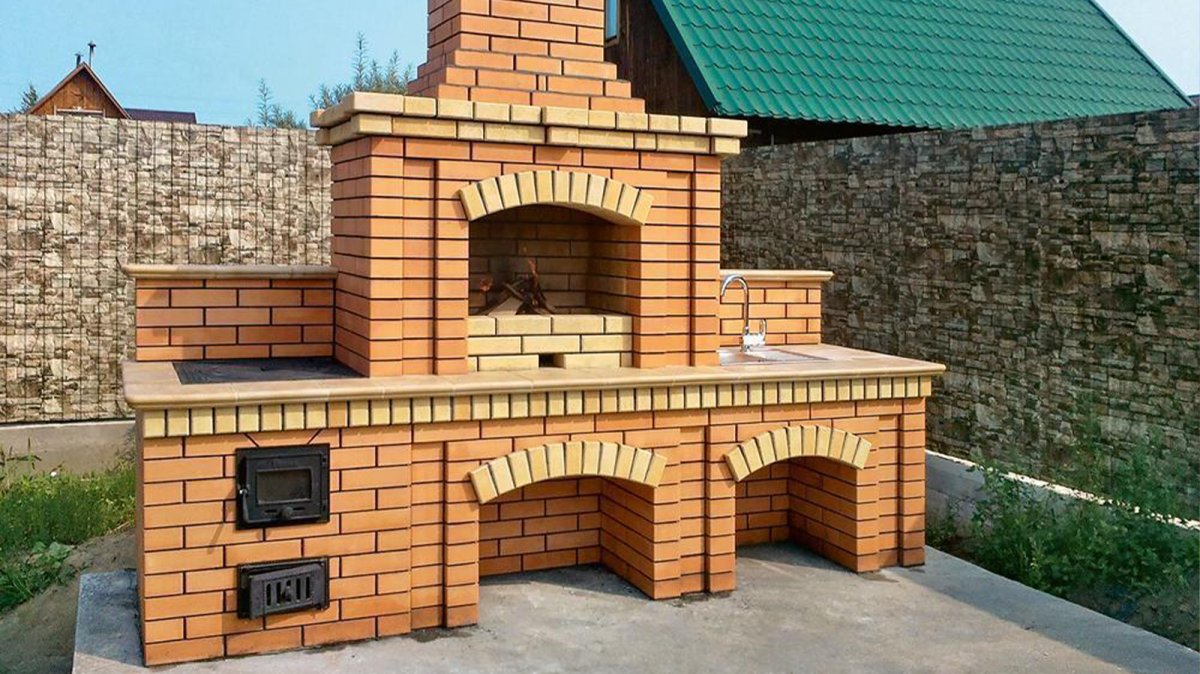 Барбекю из кирпича