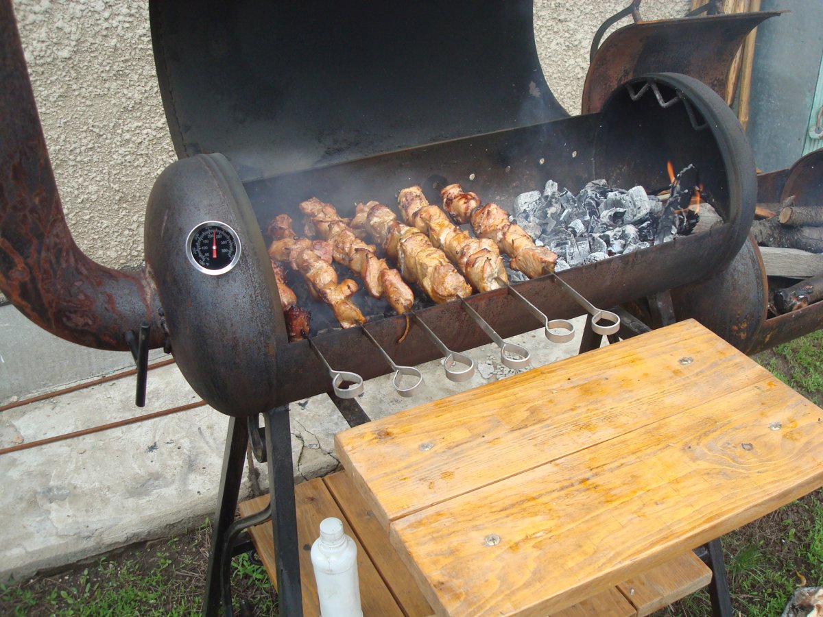 Мангал из ГАЗ баллона