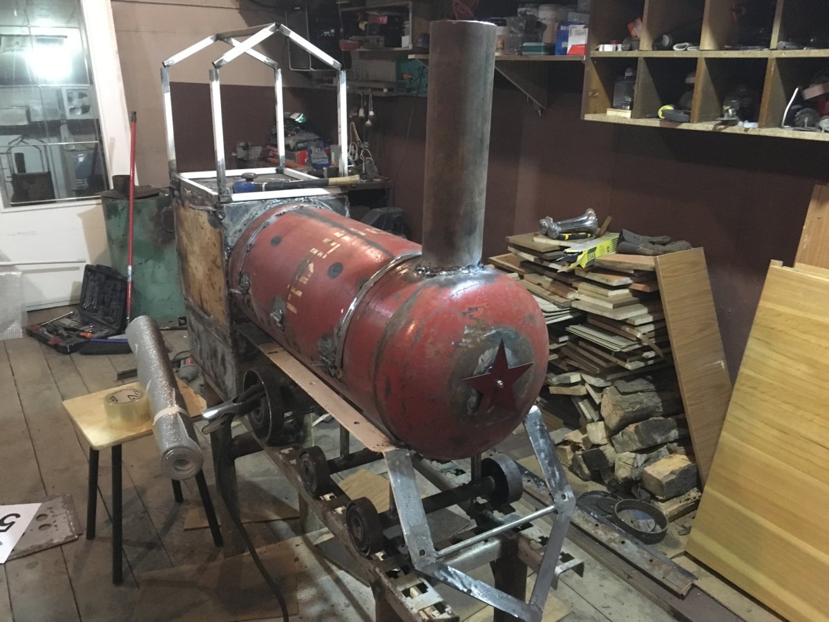 Мангал из газового баллона