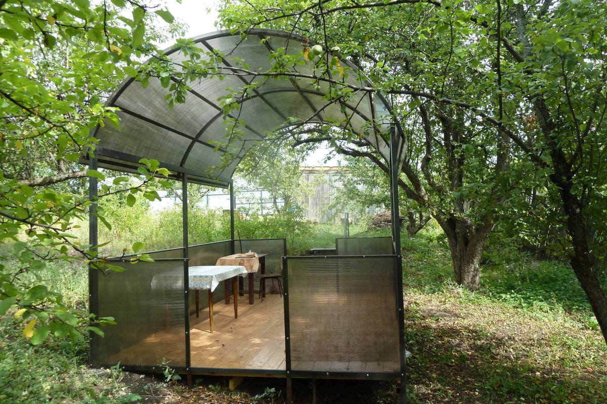 Беседки iz polikarbonata