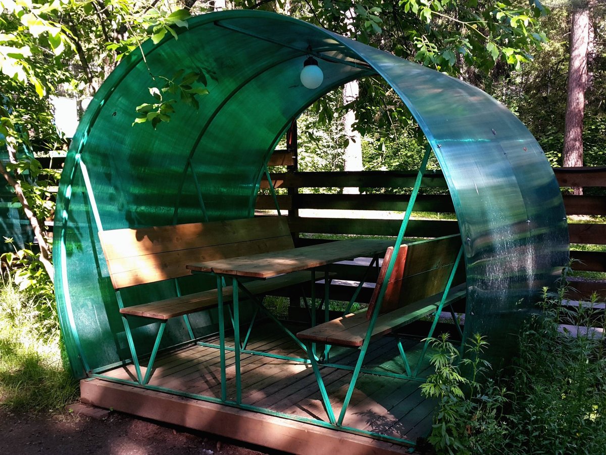 Беседка из поликарбоната