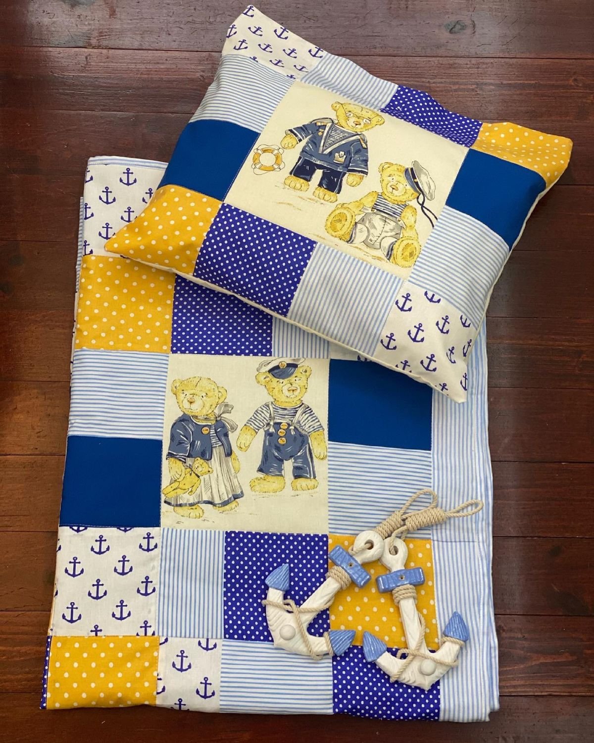 Лоскутное одеяло для малыша