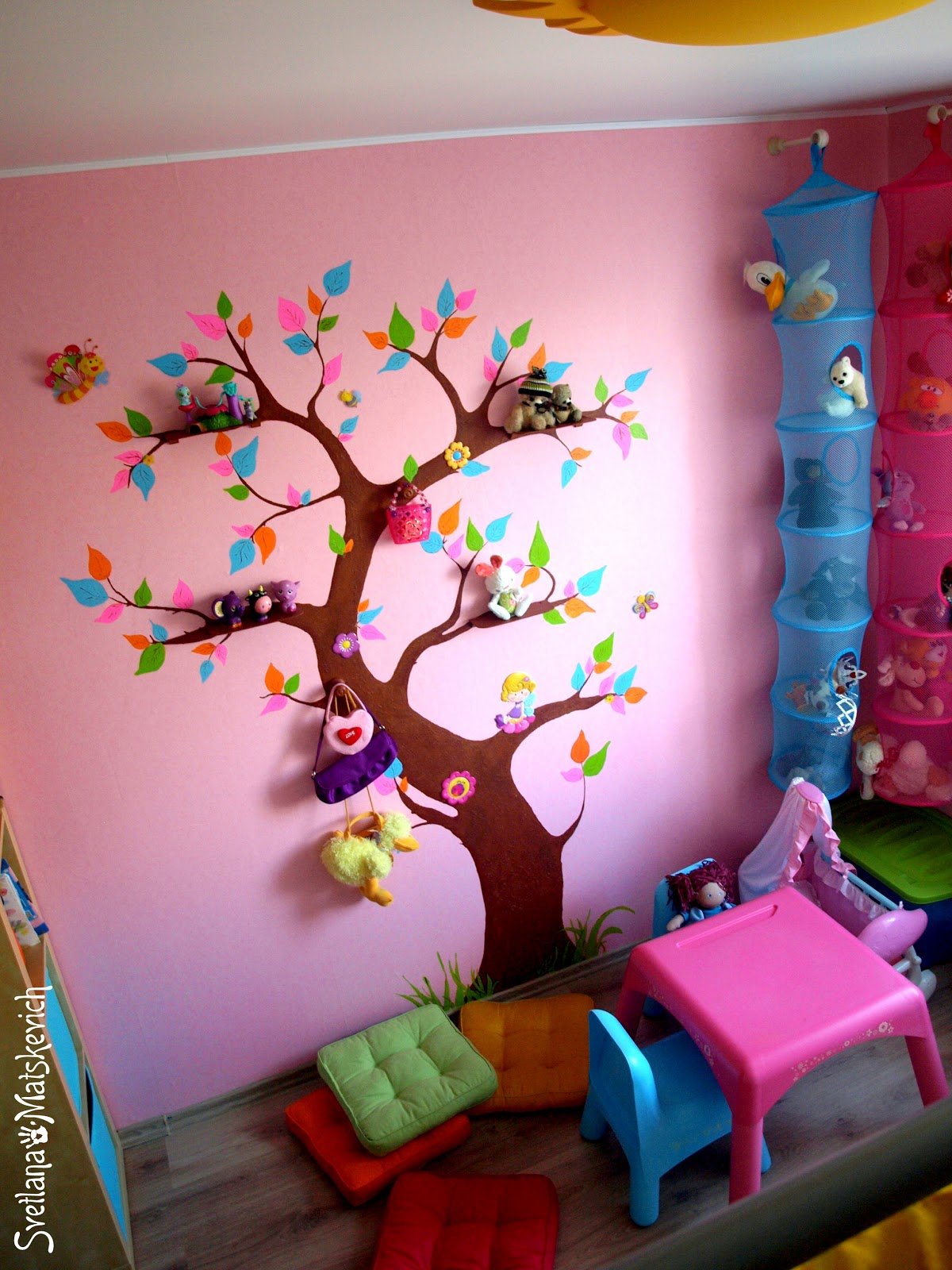 Оформление группы стены. Декор стен в детском саду. Украсить стену в детском саду. Красивые стены в детском саду. Украсить детскую комнату.