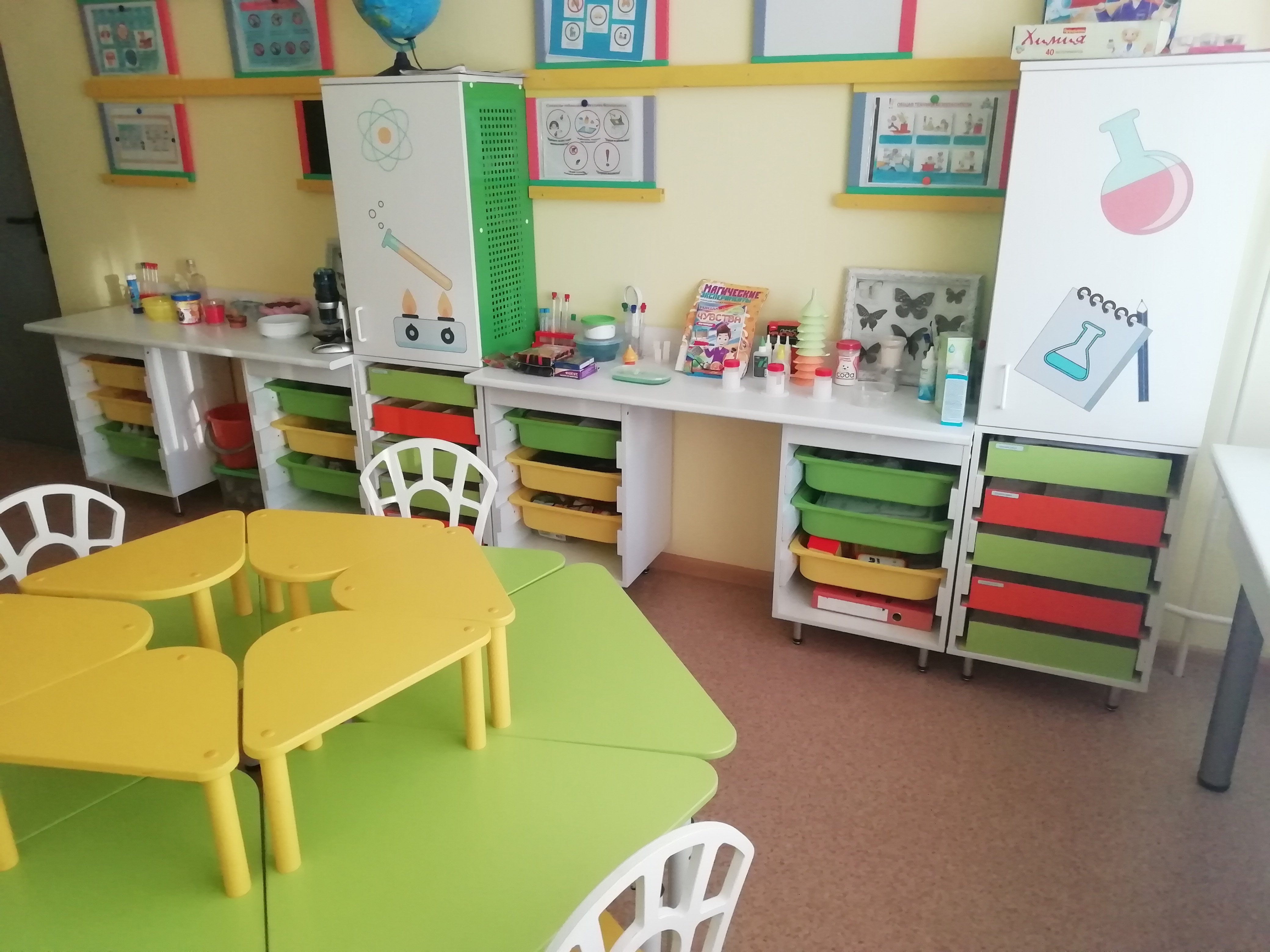 Мебель в детских садах