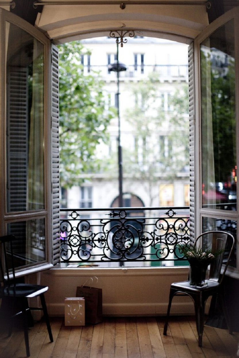 Французский балкон в интерьере