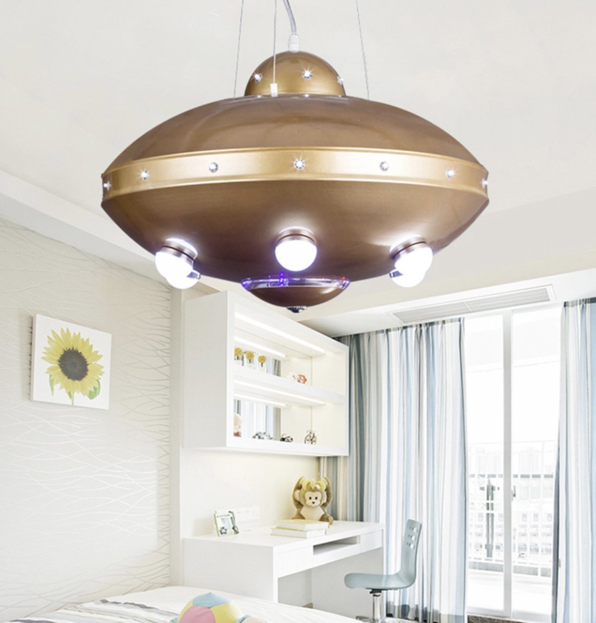 Люстра для подростка