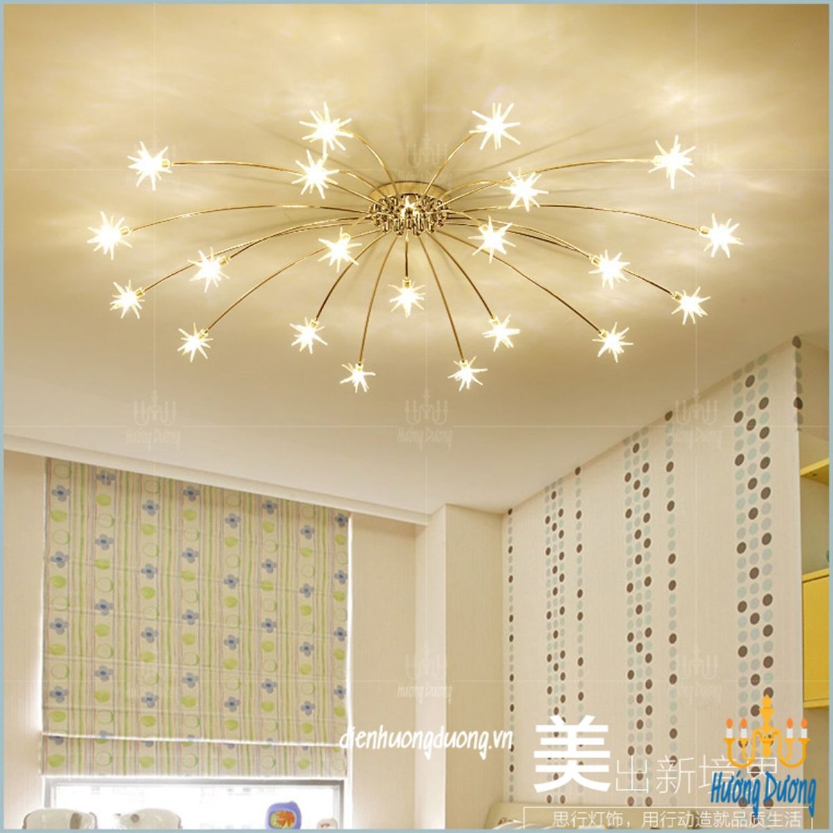 Натяжной потолок в спальне без люстры