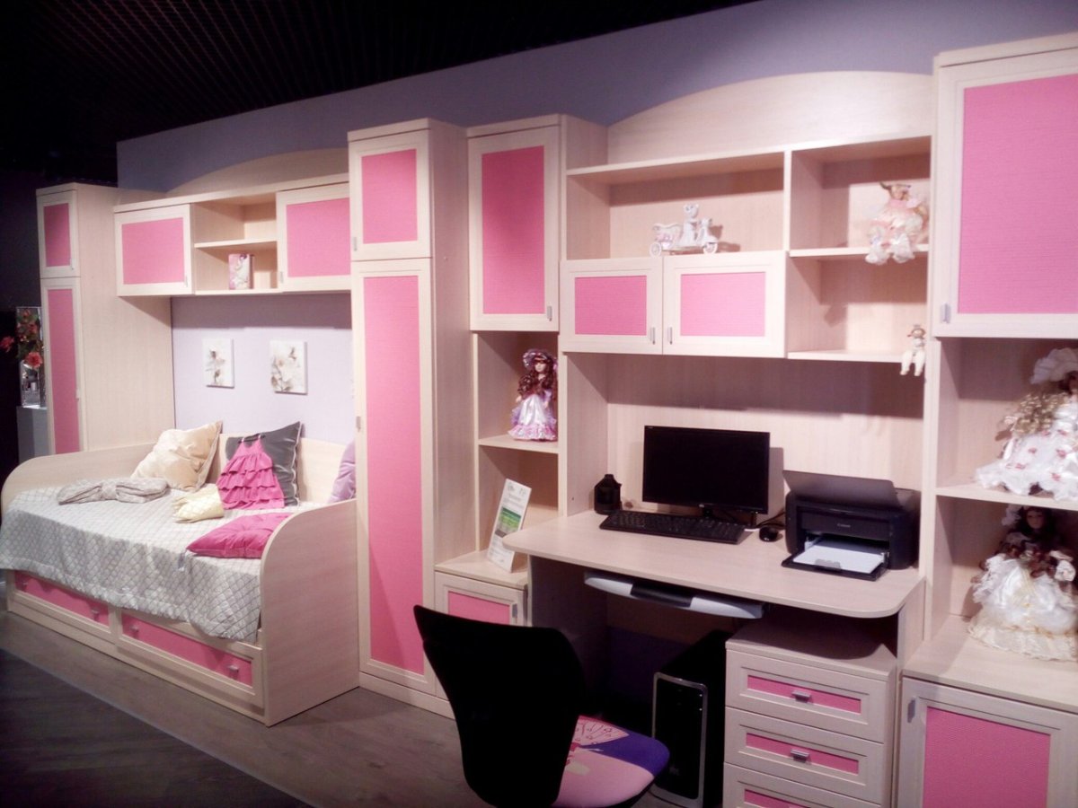 Детская мебель фабрики лазурит