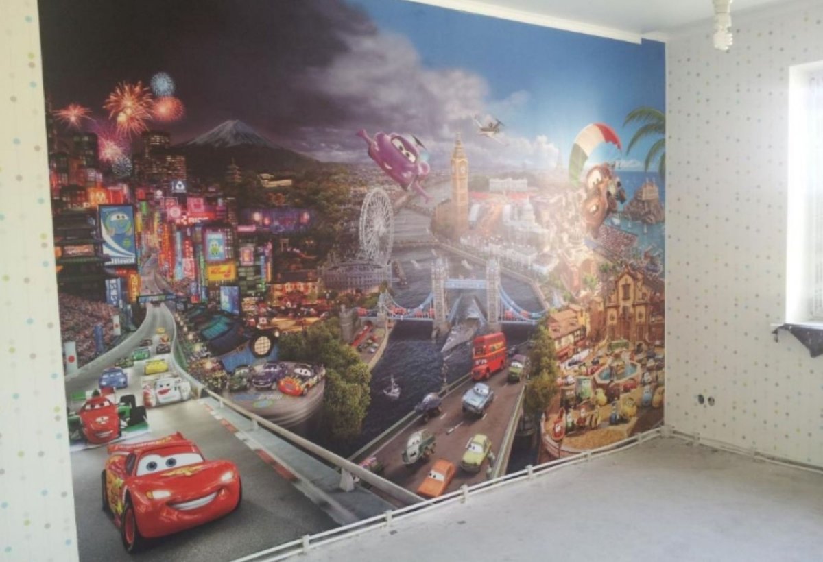 Фотообои Тачки Маквин в интерьере