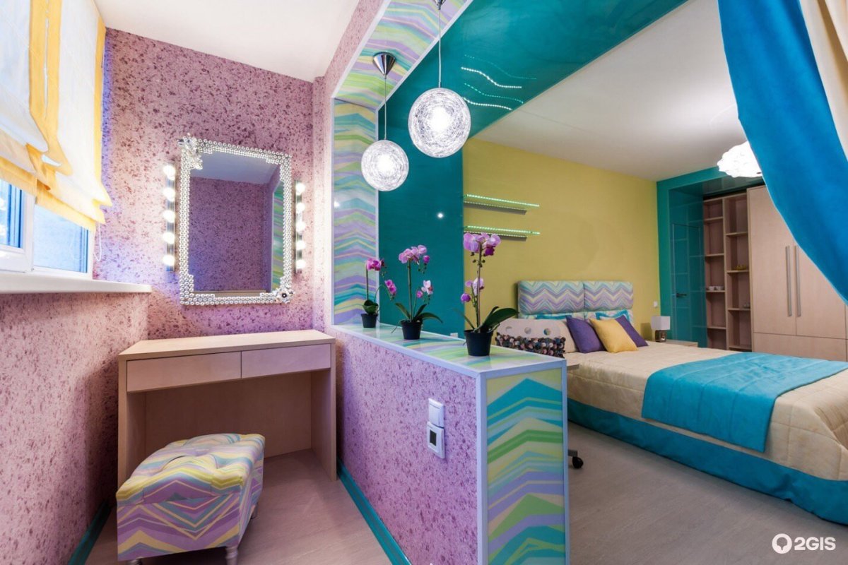 Комната для семьи с двумя детьми