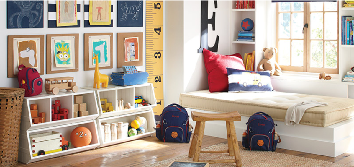 Фронтальная стена в детской комнате