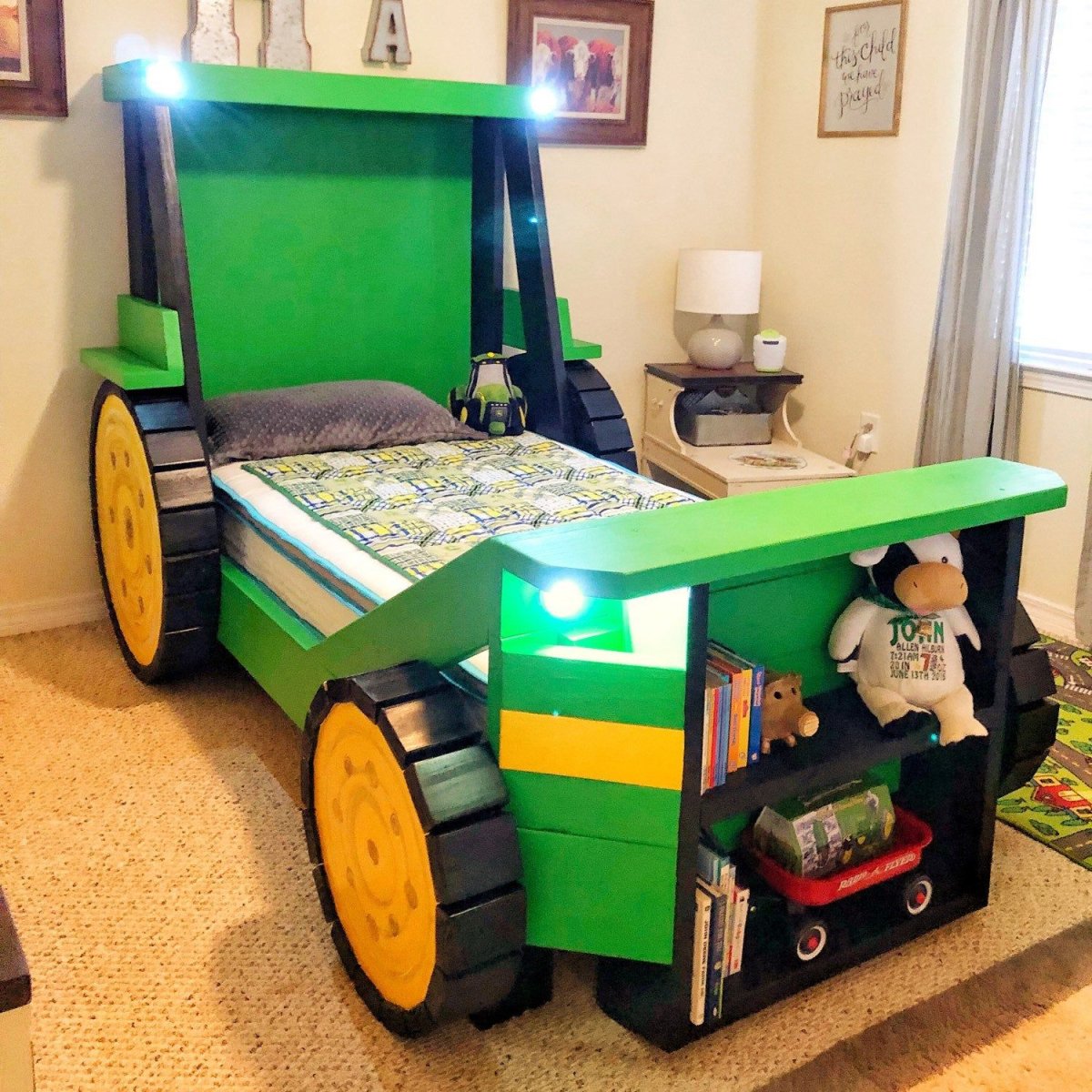 Оригинальная кровать для мальчика