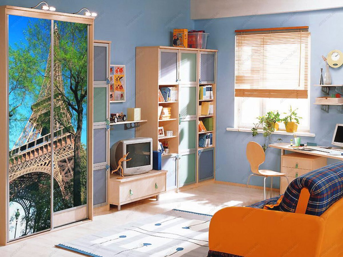 Шкаф в детскую подростковую комнату