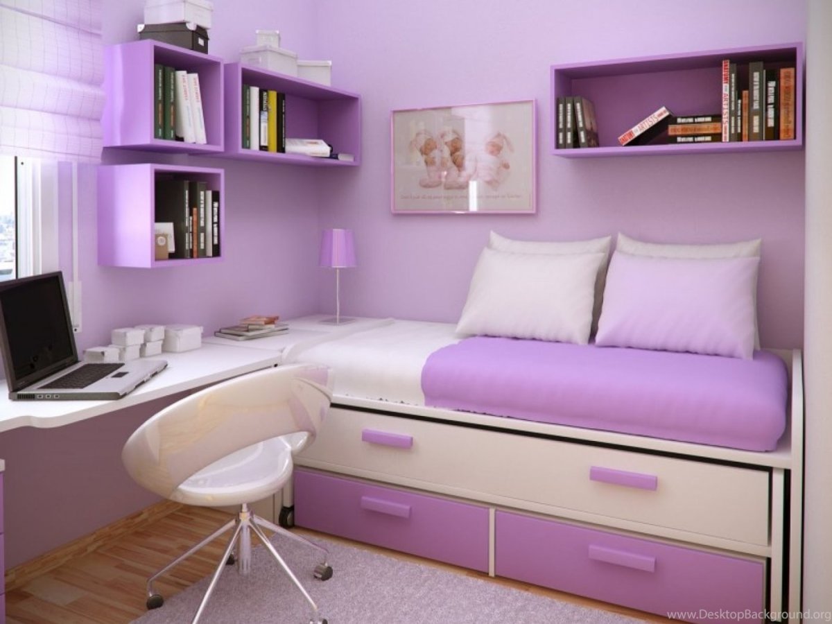 Маленькая уютная спальня