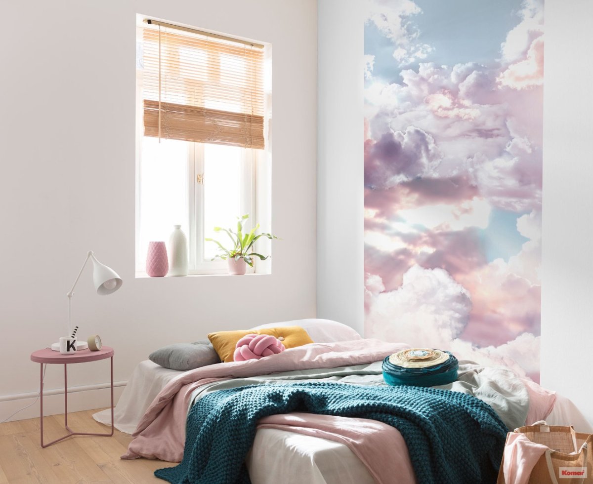 Облака на стене