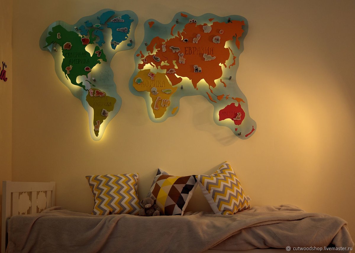 Детская карта мира из дерева