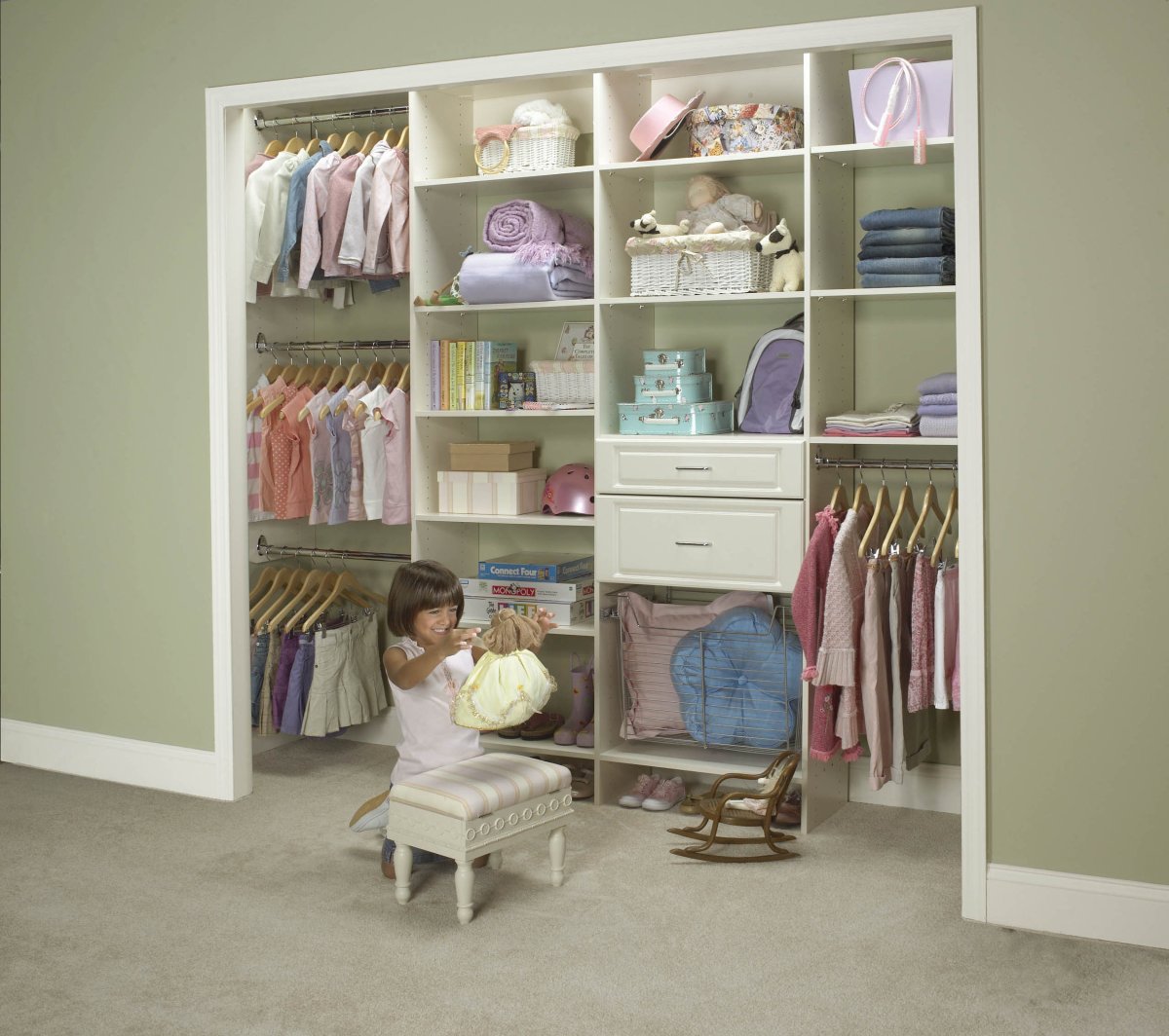 Гардеробная большая современная