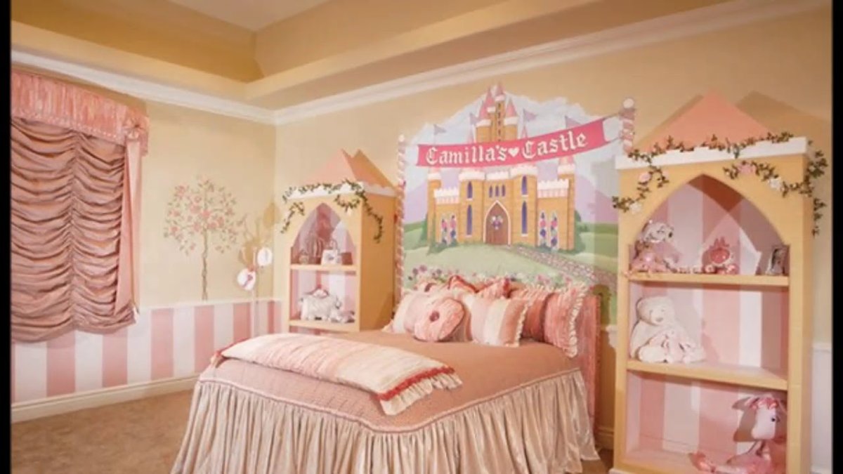 Интерьер детской для принцессы в современном стиле
