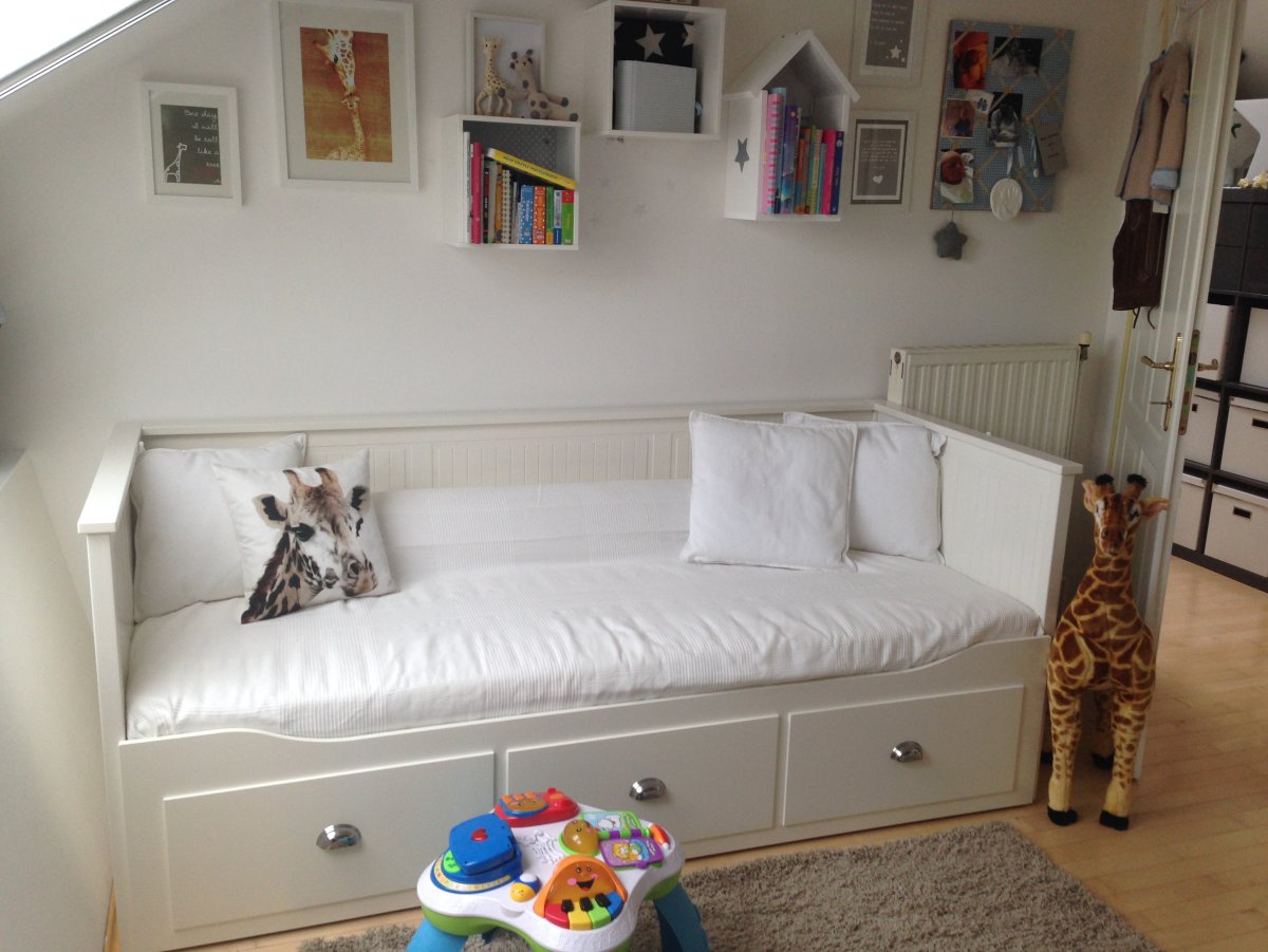 ХЕМНЭС кровать икеа комната мальчика