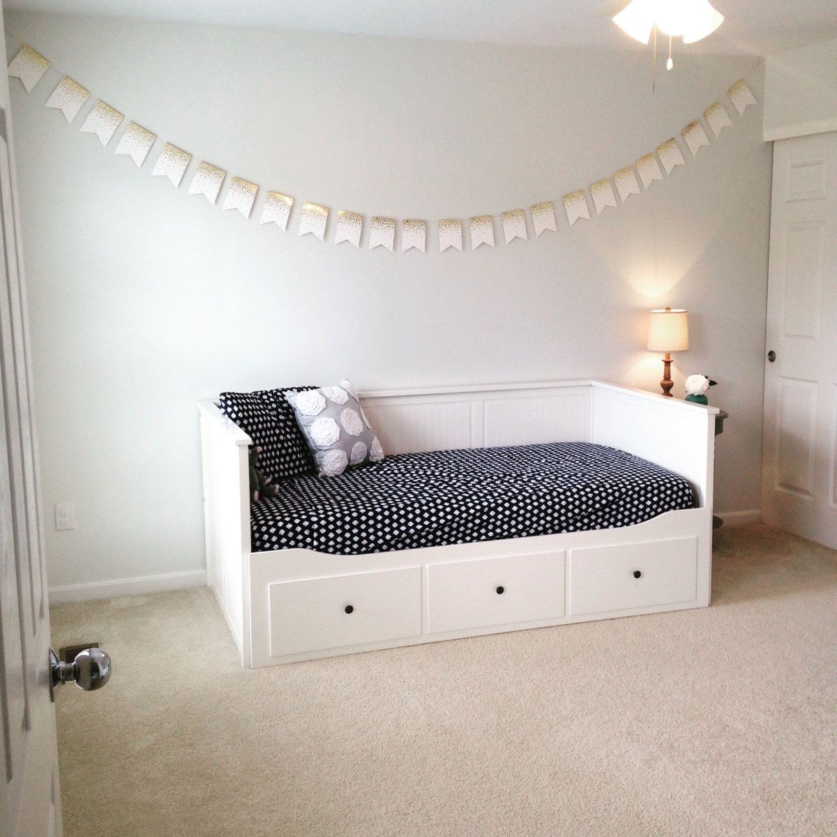 Кровать ХЕМНЭС икеа