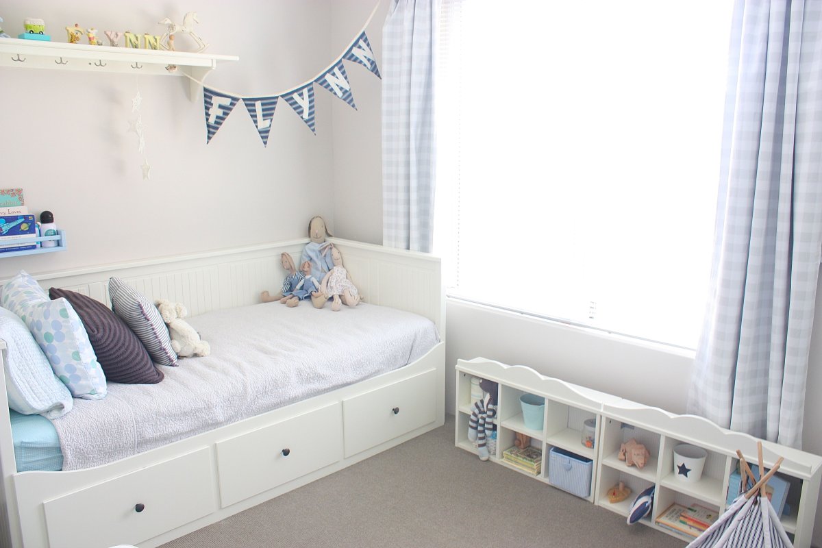 Кушетка ХЕМНЭС В детской