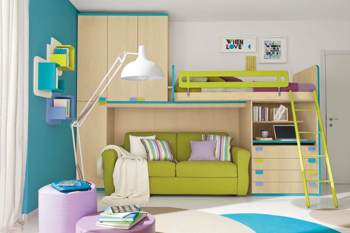 Детская спальня с двухъярусной кроватью